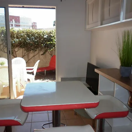 Samaria 3 Pieces Mezzanine Cap D'agde آجد